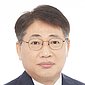 Yongmin Kwon - General Manager Software for Korea
                